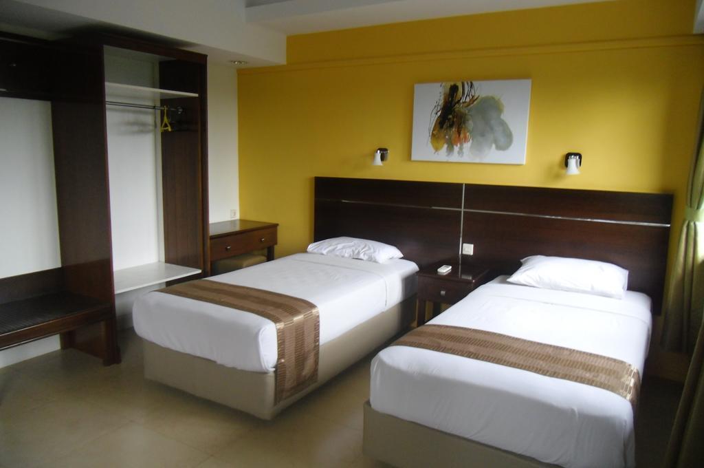 Gunung Geulis Cottages Managed By Royal Tulip Bogor Exterior photo